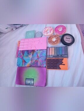 Makeup Assorted Lot (BRAND NEW/NOT USED)